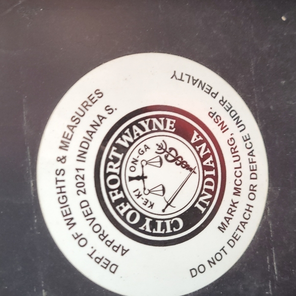 1. To pay at pump see screen at <right>regular - Picture 3 of 5